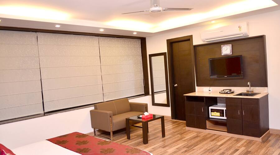 Aju Japanese Hotel, Gurgaon 2